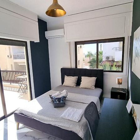 Cozy Beach Apt, Near Airport With 100Mbit Internet Larnaca Exterior photo