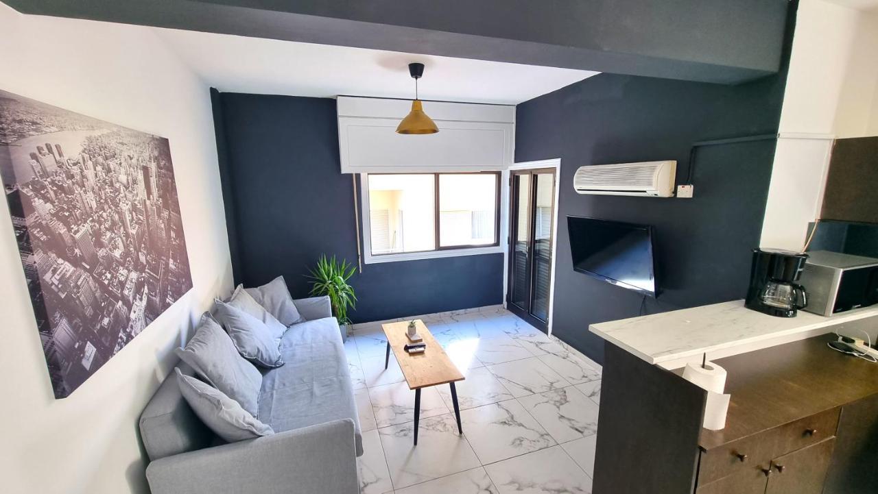 Cozy Beach Apt, Near Airport With 100Mbit Internet Larnaca Exterior photo